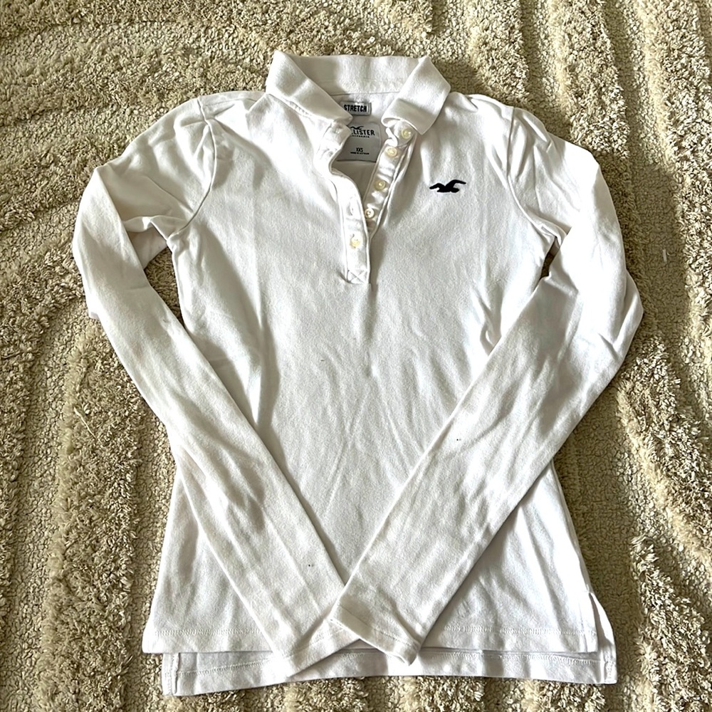 White Hollister half button down